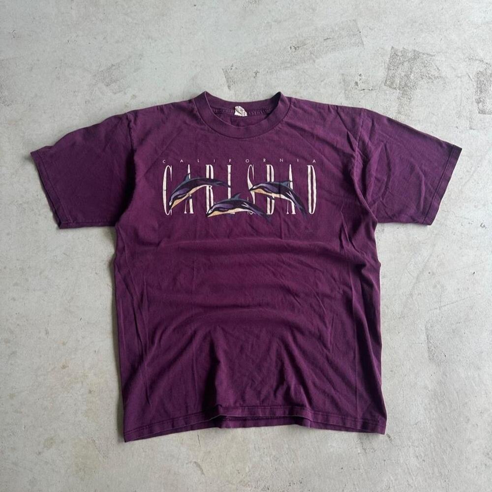 90s Vintage Carlsbad California Surf Graphic T-Shirt